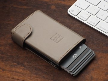 SOLO wallet 1725131
